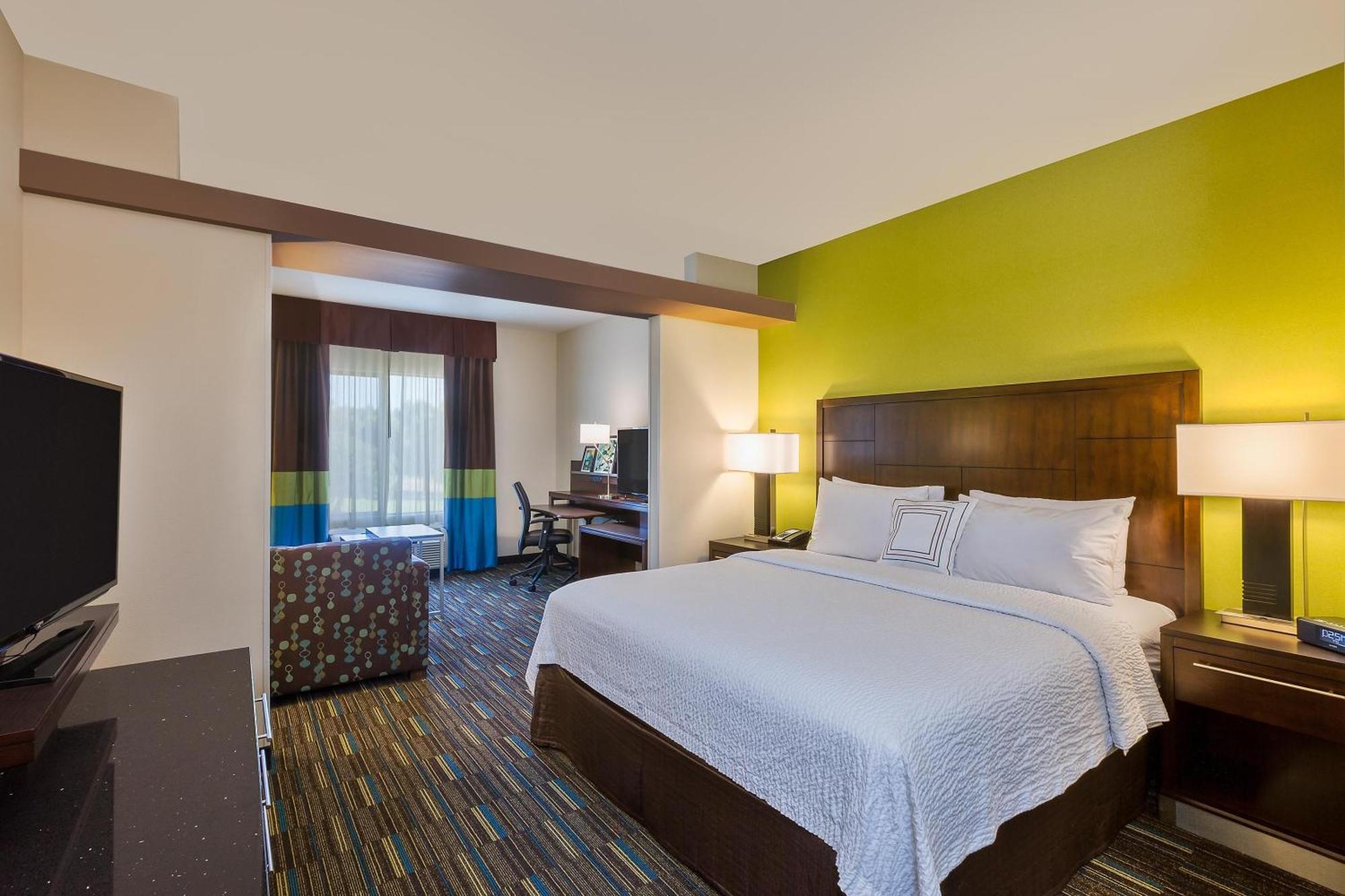 Fairfield Inn & Suites Riverside Corona/Norco Exterior photo